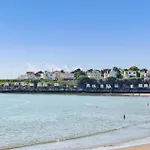 Beautiful In With House Sea View *