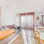 Apartment Beautiful In With House Sea View