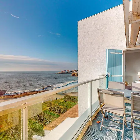 Gorgeous In With House Sea View