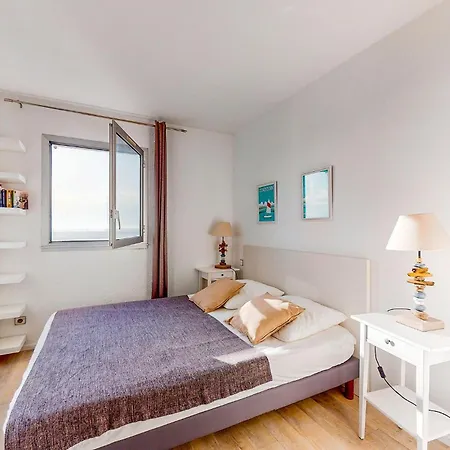 Gorgeous In With House Sea View